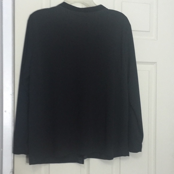 Women’s Large Gloria Vanderbilt black blouse with single button closure - Picture 4 of 6